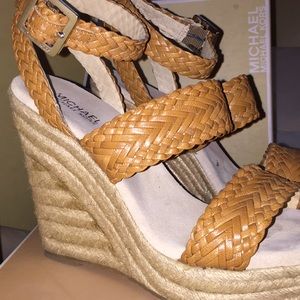 Michael Kors MICHAEL Juniper Espadrille